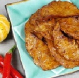 甜不辣一盒 200g 特價：$50