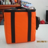 中型保冷袋 特價：$220