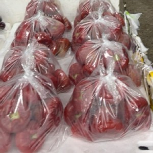 蓮霧一袋 (約1斤半) 8-10顆