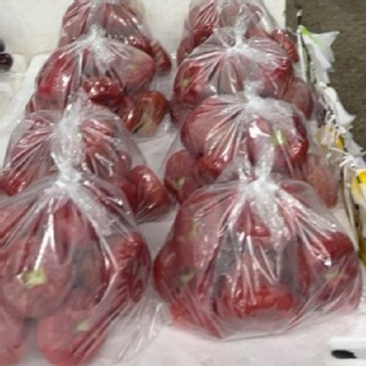 蓮霧一袋 (約1斤半) 8-10顆