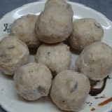 火鍋娘嚴選鍋物-香菇貢丸/200g 超級大顆 有香菇內餡 咬起來非常香Q(冷藏冷凍) 特價：$40