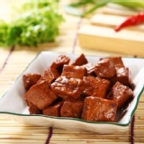 方塊小豆干 特價：$40