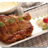 蒜香奶油雞腿(生) 特價：$75