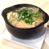 東北酸菜白肉鍋（約1000克） 特價：$199