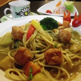 咖哩酥炸雞球義大利麵 特價：$65