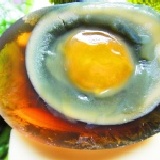 ㄚ舅ㄟ 松花糖心皮蛋 特價：$75