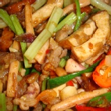 客家小炒 分享包~魷魚鮮 肉絲香 豆干Q