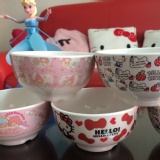 Hello kitty 仿瓷餐具 4.5吋碗 特價：$60