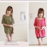 ＊╮嘉蒂斯╭＊【A2082】素面露肩長版上衣T恤