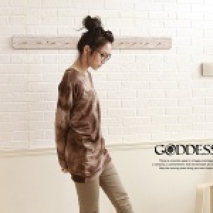 ★嘉蒂斯＊～【20201】手染圓領下擺斜邊蝴蝶袖長版衣，共兩色