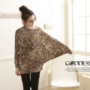 ★嘉蒂斯＊～【20301】狂野豹紋斜肩蝴蝶袖長版衣，共兩色