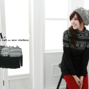 ★嘉蒂斯＊～雪花接色高立領長ＴＴ＊高領＊立領