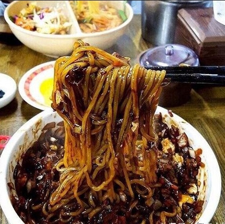 韓國炸醬麵