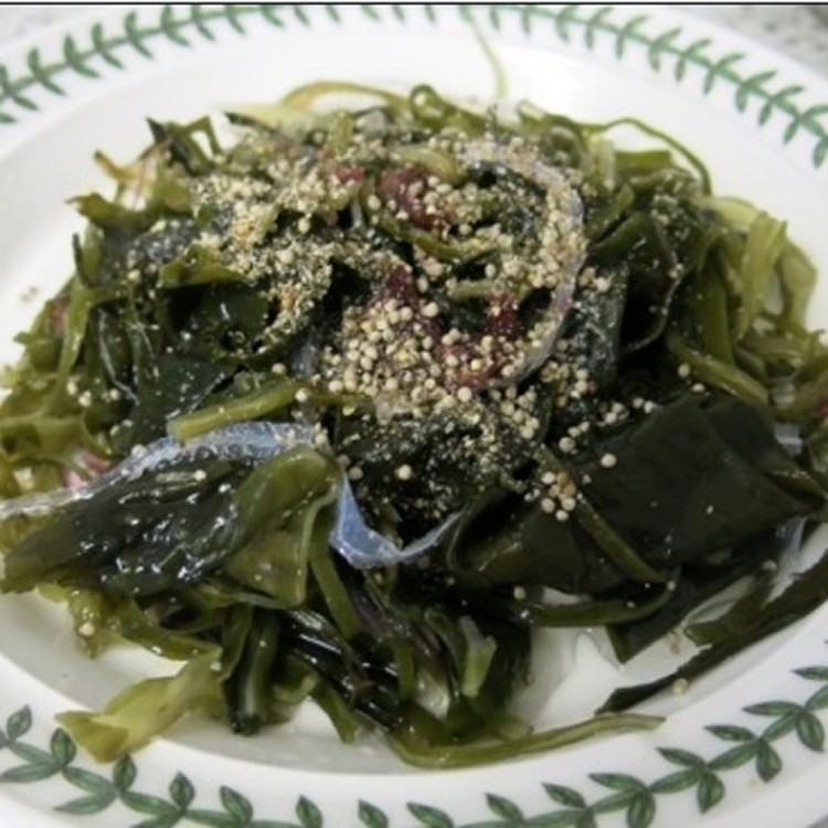 涼拌海帶芽