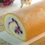 藍莓雪捲 進口野生藍莓餡 戚風香澄蛋糕捲入特調藍莓香堤伊鮮奶油，香滑口感超乎想像的好吃! 特價：$168