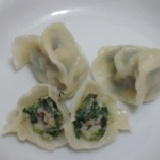 韮菜鮮肉水餃 韮菜鮮肉水餃 試吃,每包20顆 特價：$50