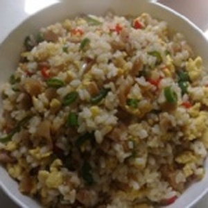 辣菜脯炒飯