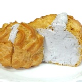 日式鮮奶冰淇淋泡芙(芋頭) 有料讓你大口咬下,大大滿足 特價：$15