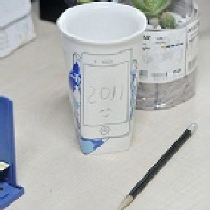 ★2011年全新鶯歌設計師--可以用鉛筆寫的雙層陶瓷杯-方形系列-手機