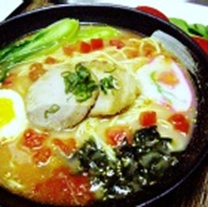 幸福拉麵系列~蕃茄豚骨拉麵 特價：$69