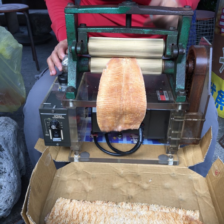 🦑小琉球-黃媽媽手工碳烤魷魚片🦑(接單現烤)