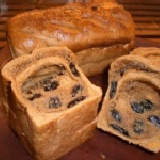 黑糖麻糬土司 日本沖繩黑糖餡料還有麻糬,讓您同時享有2種不同的口感,讓您意猶未盡!~