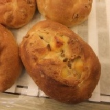 核桃起司 進口大量的起司和核桃~每一口都是滿滿幸福的味道,邀您一起來品嘗^^