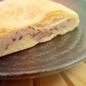 超級好吃的紅豆牛奶酥餅新登場!奶香濃!吃的到紅豆顆粒喔!