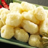 eaca 預炸香酥魷米花 250g/包 像肯得雞般的雞米花～吃起來酥脆爽口～本產已先預炸過，讓你省時的好料理。 特價：$50