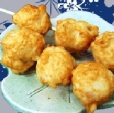 eaca 冷凍花枝丸 500g 在地高雄好味道~選高雄漁港新鮮魚貨製作而成的~