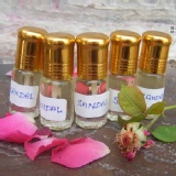 ＊印度天然純淨精油*檀香 特價：$200