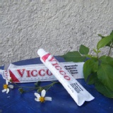 印度天然草本牙膏VICCO*問題牙齒專用* 5月中到貨.....
