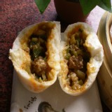 蔥燒牛肉包 特價：$36