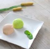 [二種口味] 奇異果/ 葡萄柚 雙品嚐. 家庭號 1 公升裝。