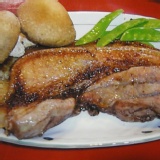 山泉水醃製手工鹹豬肉(熟) 特價：$180