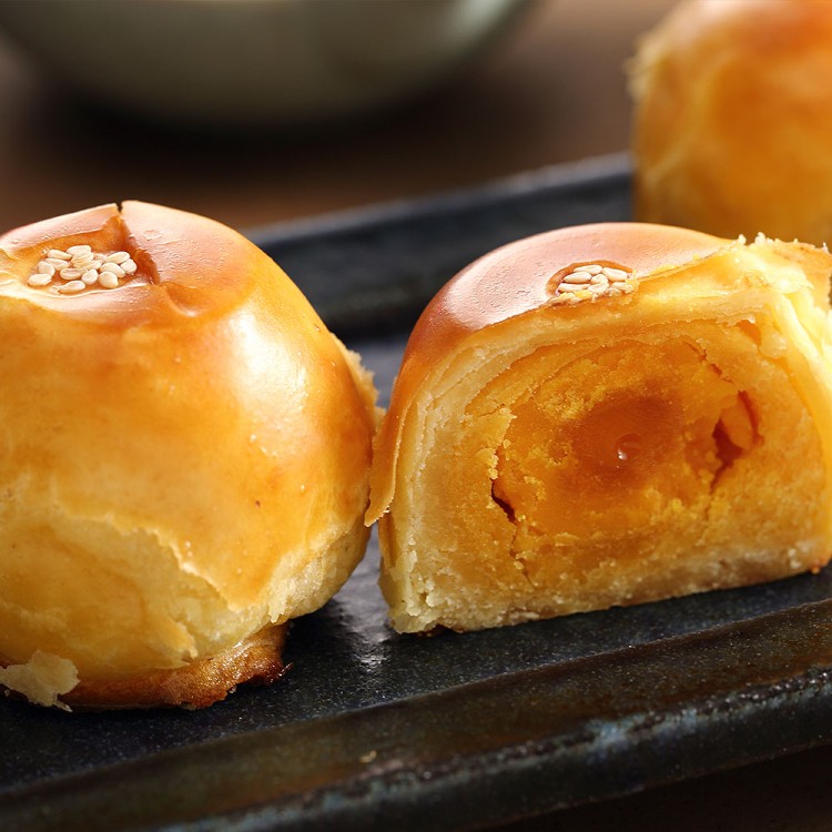 預購【可頌坊】饗月中秋9入經典蛋黃酥禮盒