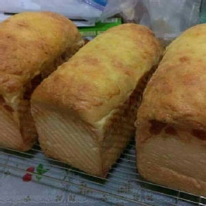 洋蔥起司培根吐司