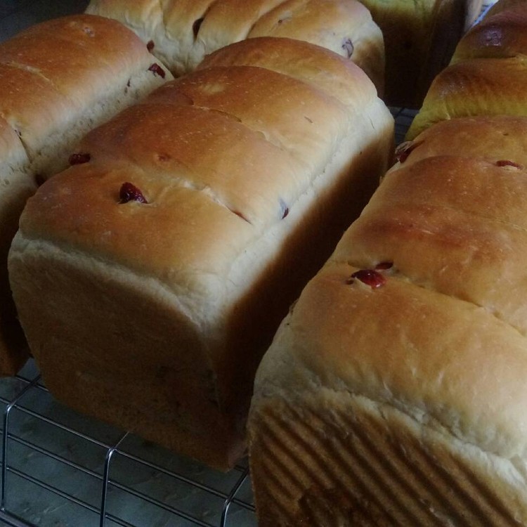 手工黑糖葡萄乾吐司