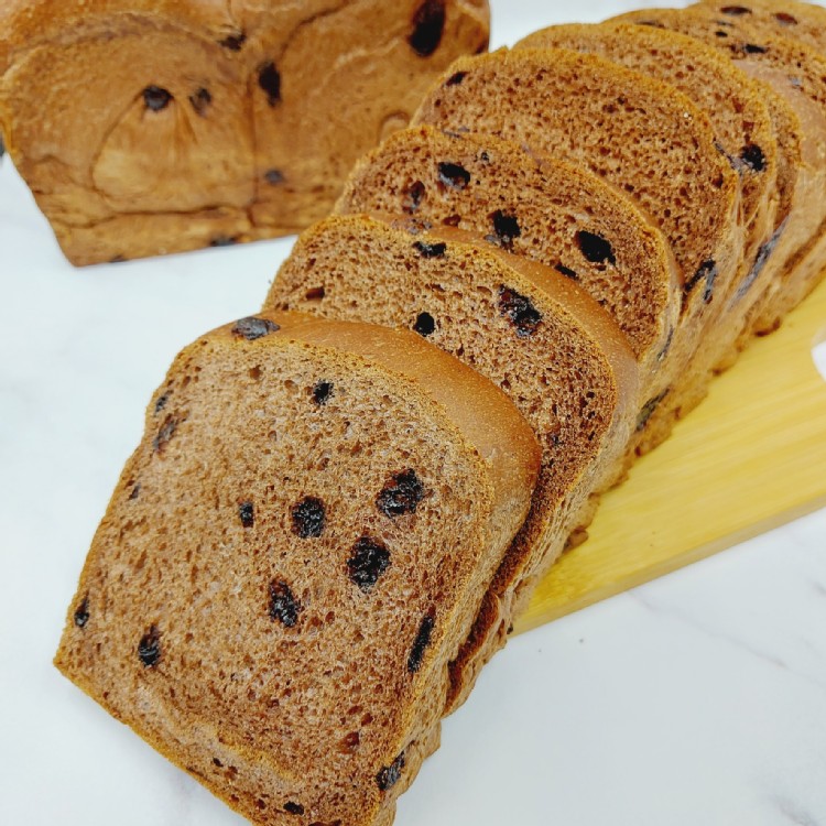 生吐司-黑眼豆豆