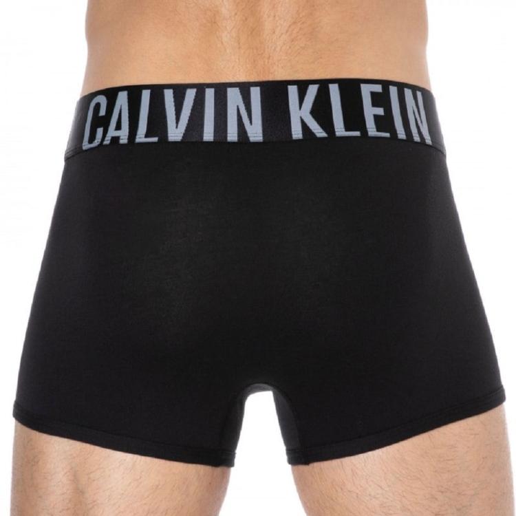 【Calvin Klein】男生貼身長版平口四角內褲 超細纖維柔滑柔軟 3件組盒裝 美國進口