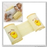 【艾佳】嬰兒側睡枕 嬰兒睡姿定型枕/糾正扁頭專用枕/防側翻枕~新生兒必備 特價：$110