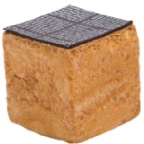 巧克力椰果方塊泡芙 香醇滑順的巧克力餡,搭配椰果的Q彈爽口,打造令人驚喜的契合滋味 特價：$45