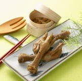 【食尚玩家專訪】鴨霸王國煙燻雞爪 香燻美味骨感十足的膠質補充品 原價2支15特價【10支50元】 重量:220g/份±10%-指甲會處理掉喔~[折扣33%]