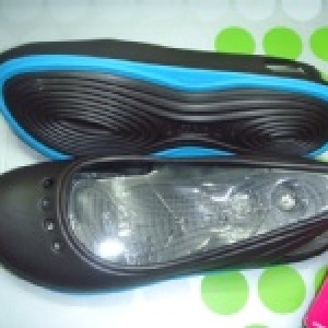 CROCS~美林蒂二代搖搖鞋三色w