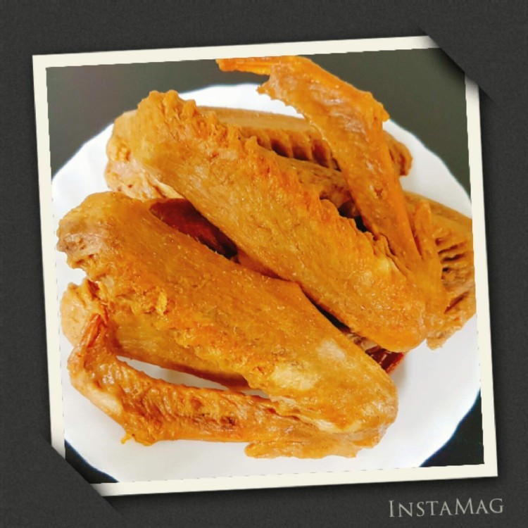 百嚼回味滷鴨翅