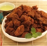 辣味豬肉角