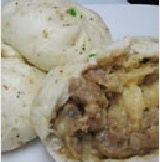 洋蔥起士肉包 特價：$110