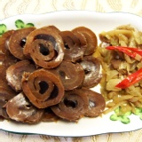 瑪瑙冰鎮山豬捲 老饕指定 特價：$180