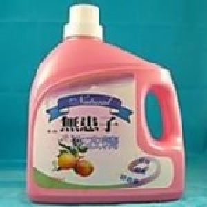 東欣無患子洗衣精(熊寶貝香)4L 特價：$150