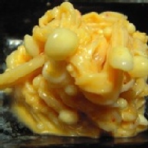 金針菇(微辣)售價185. 特價160元